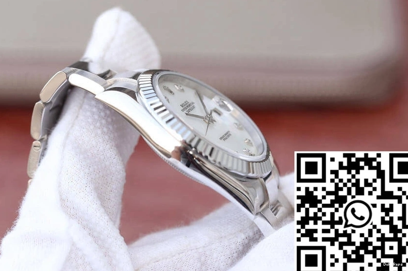 M126334-0019 EW Factory Mother-Of-Pearl Datejust Dial Rolex 0509